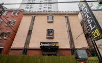 仁川珠寶 Doomujin附近的飯店