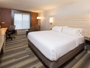 Holiday Inn Express & Suites Grand Blanc