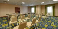 Holiday Inn Express & Suites Midwest City Các khách sạn ở Midwest City