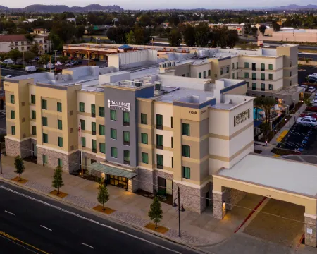 โรงแรม Staybridge Suites Temecula Wine Country บาย IHG โรงแรมในเทเมคูลา