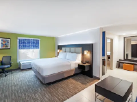 Holiday Inn Express & Suites BATON ROUGE EAST by IHG Hotels in East Baton Rouge Parish