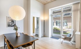 The Beach Apartments Image