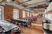 Koszary Arche Hotel فنادق في Gmina Sobienie-Jeziory