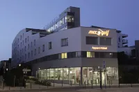 Appart-Hôtel Mer & Golf City Bordeaux Bassins à Flot Hotels near Le Rocher de Palmer