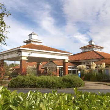 Orida Maidstone Hotels near Teapot Island