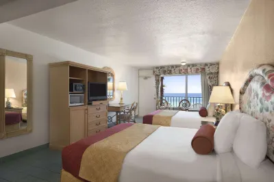 Days Inn by Wyndham Panama City Beach/Ocean Front Hotels in 