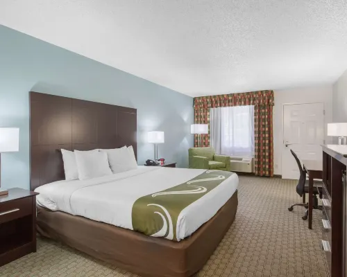 Quality Inn Clute Freeport Hotels in Clute