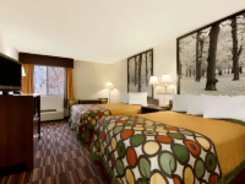 Riverdale Inn Hotels in West Springfield