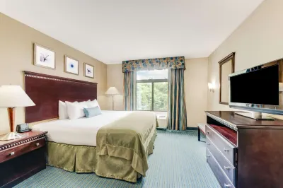 Wingate by Wyndham York Hotels in Shiloh