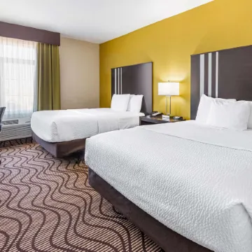 La Quinta Inn & Suites by Wyndham Artesia