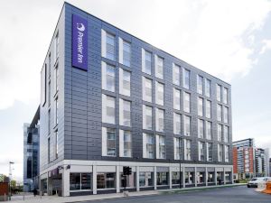 Premier Inn Leeds Cc (Whitehall Road)