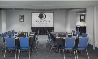 Doubletree by Hilton New York Times Square West