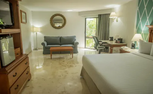 Continental Caribe Bay