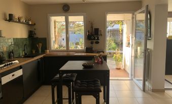 Bright and Quiet House with Two Gardens North (Shade) and South (Sun)