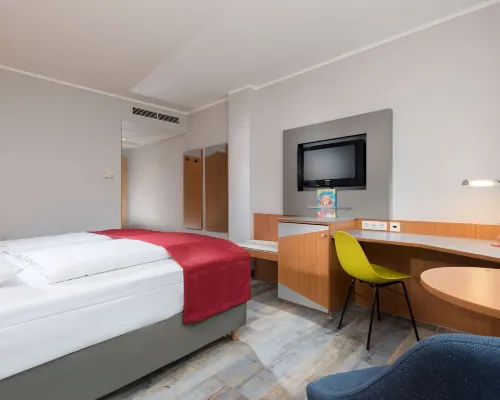 Ramada by Wyndham Hannover Kamar Photos