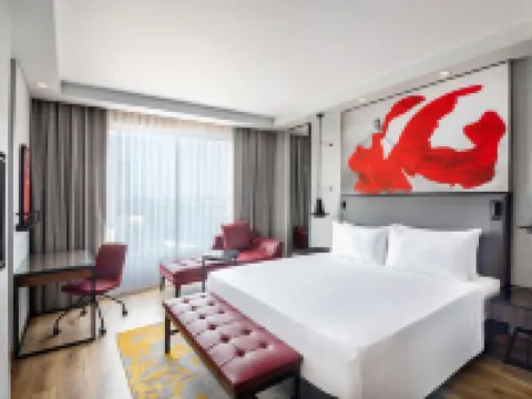 ラディソン レッド チャンディーガル モハリ サヒブザダ・アジット・シン・ナガーのホテル