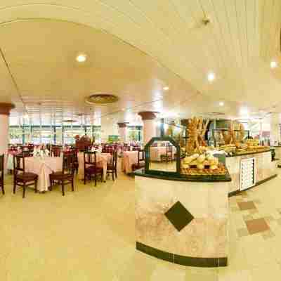 Brisas del Caribe Dining/Meeting Rooms