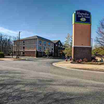 Magnolia Inn and Suites Olive Branch Hotel Exterior