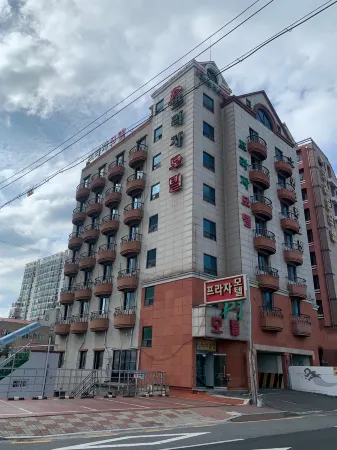 Boryeong Plaza Отели рядом со станцией Станция Нампо