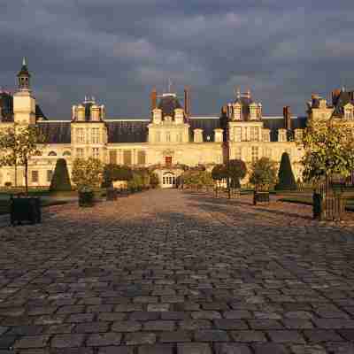 Aigle Noir Fontainebleau MGallery Hotel Exterior