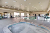 Drury Inn & Suites St Joseph - Hot Tub