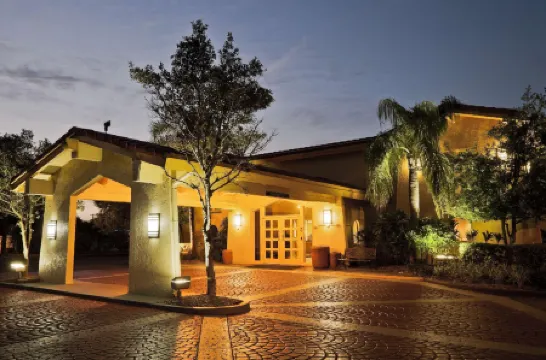 La Quinta Inn Tampa Airport Stadium Westshore Отели в г. Тампа