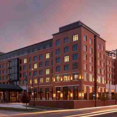 Embassy Suites by Hilton South Bend at Notre Dame Hotel Exterior