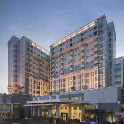 Claro Makassar Hotel Exterior