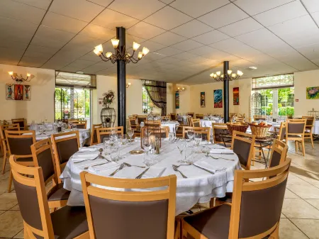 Logis Hôtel Restaurant les Minotiers