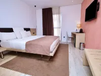 SV Chrome by AJ Boutique Hotel アブジャのホテル