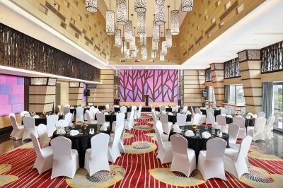 多目的ホール スイス ベルホテル チューバンの写真