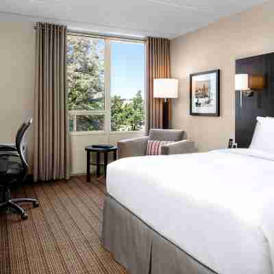 Delta Hotels Sault Ste. Marie Waterfront Rooms