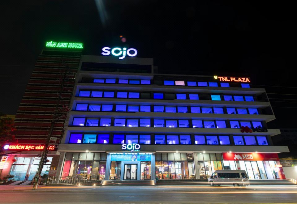 2. SOJO Hot..