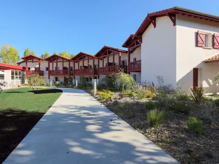 Le Domaine d'Uhaina (T2Bis)