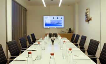 Mendeli Street Hotel by Prima Hotels - 16 Years Plus