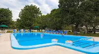Ocean Park Inn Cape Cod - Pools