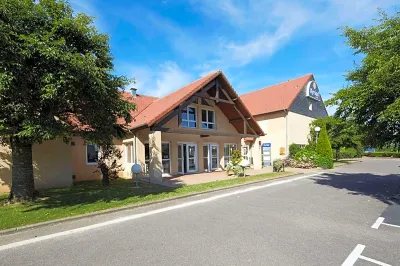 Hôtel Nell Hotels in Pacy-sur-Eure