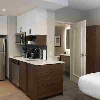 Staybridge Suites Wilmington Downtown Rooms