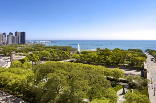 The Blackstone, Autograph Collection