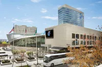 Embassy Suites by Hilton Charlotte Uptown Hotels near Bojangles Coliseum