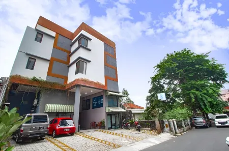 Uptown Residence Pondok Pinang