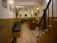 Hotel The Nest Hotel a Bandrol