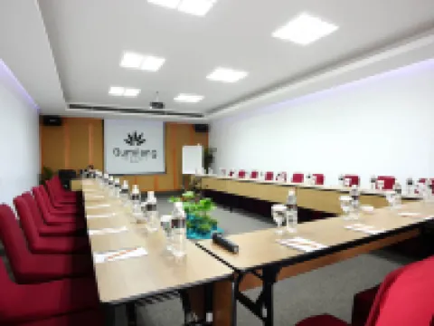 Gumilang Regency Hotel