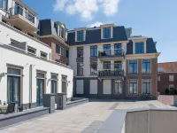Luxurious Apartment with AC and Washing Machine, Sea at 200m