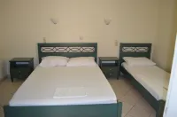 Odysseia Apartments - Balkoner
