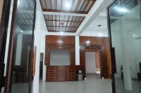 Harmoni Guest House Banyuwangi Hotels in Kalipuro