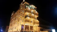 Hotel Raj Palace