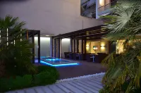 Deves Hotel Hotels in Nea Tirintha