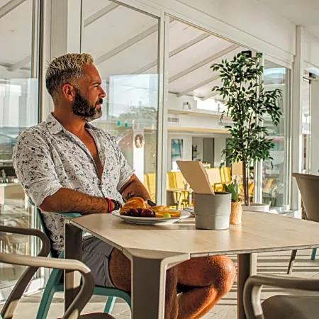 Apartamentos Playa Moreia