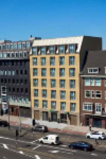 Holiday Inn Express AMSTERDAM - CITY HALL by IHG Hotels near Bloemenmarkt